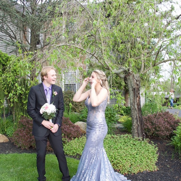 PROM DRESS!!! - Picture 3 of 3